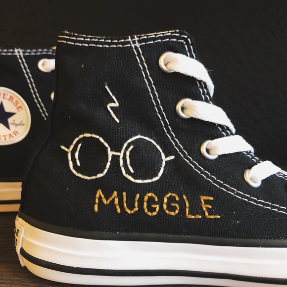 Custom Embroidered Converse - Picture 3 of 5